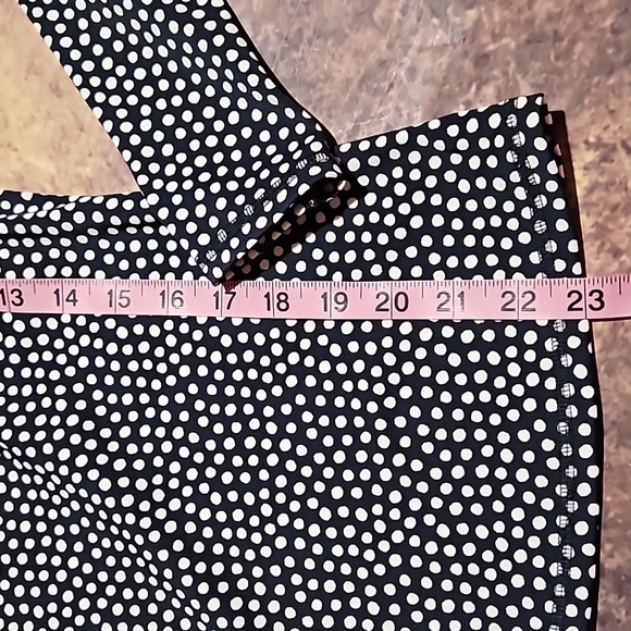 Boden | Black and White Active Quarter Zip - Picture 6 of 6